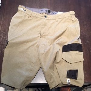 SaltyCrew. Brand new. Never worn.